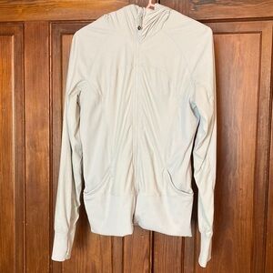 lululemon athletica Women’s Zip Up Fitted Hooded Light Gray Jacket 12 *stain